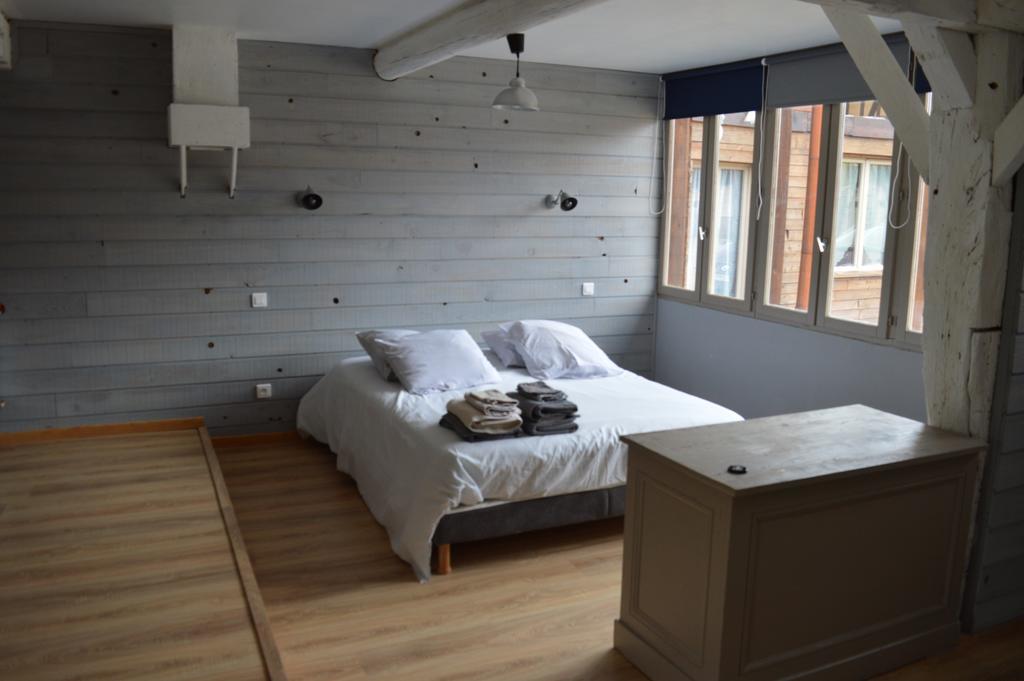 Au Passage Des Grues Bed & Breakfast Drosnay Luaran gambar