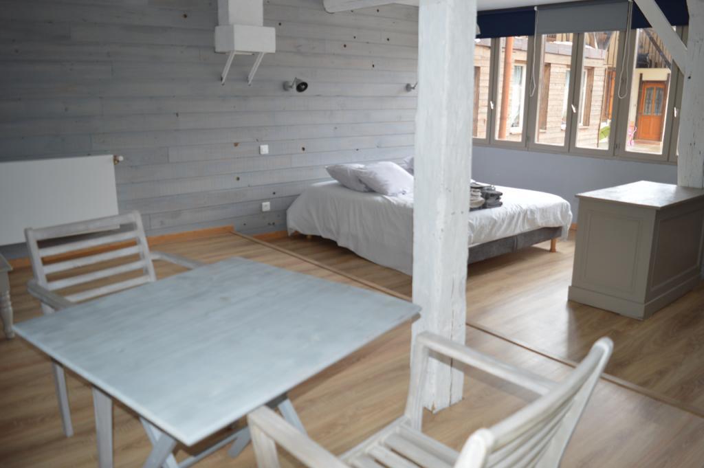 Au Passage Des Grues Bed & Breakfast Drosnay Luaran gambar