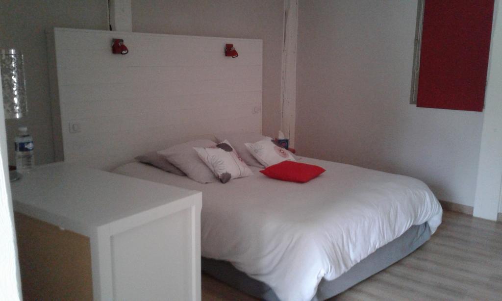 Au Passage Des Grues Bed & Breakfast Drosnay Luaran gambar